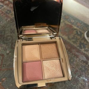 Hourglass Ambient palette gently used no box